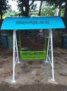 Distributor Mainan Outdoor Ayunan Taman Besi Minimalis