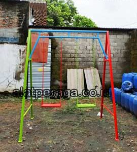 Distributor Suplier Mainan Outdoor Ayunan 3 Tiang Rantai (2 Anak)