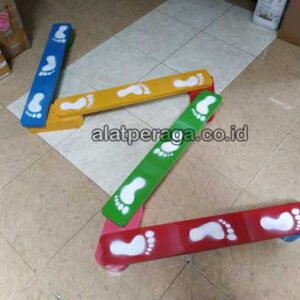 Distributor Suplier Mainan Outdoor Papan Titian Kayu (AUTIS