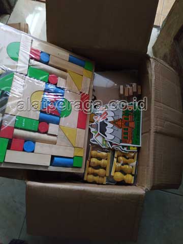 Pengiriman Alat Peraga Edukatif Kota Cirebon