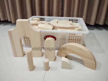 Balok PDK Natural Pinus Murah Pemalang