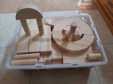 Jual Balok PDK Natural Pinus Semarang