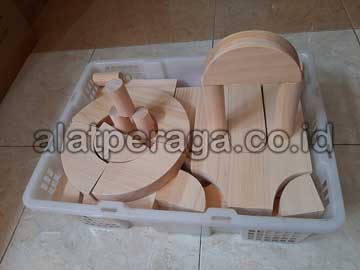 Jual Murah Balok PDK Natural Pinus di Tulang Bawang Barat