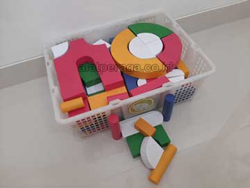 Toko Balok PDK Warna di Kuningan