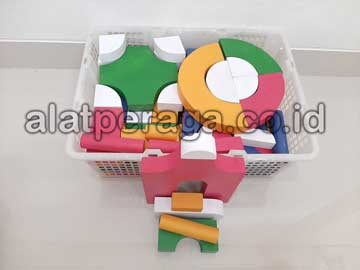Toko Balok PDK untuk Anak Usia Dini di Karangasem