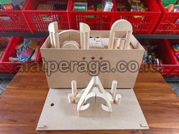 Distributor Balok PDK Natural Pinus di Intan Jaya