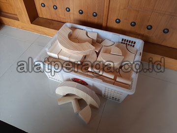 Distributor Balok PDK Natural Pinus di Tapanuli Tengah