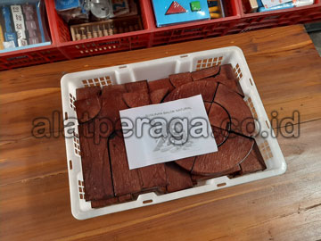 Distributor Balok PDK Plitur Pinus di Pinrang