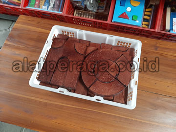 Distributor Balok PDK Plitur Pinus di Wakatobi