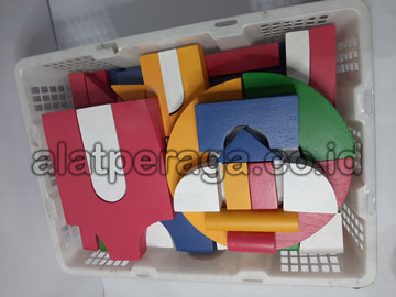 Distributor Balok PDK Warna di Buru