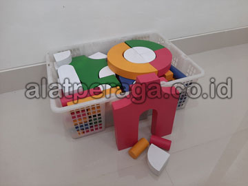 Distributor Balok PDK Warna di Dairi