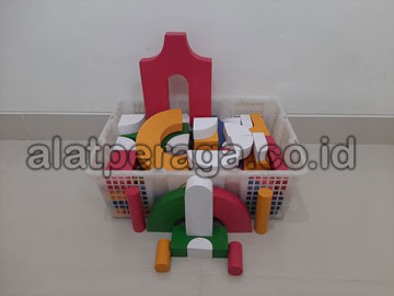Distributor Balok PDK Warna di Kepulauan Anambas