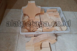 Distributor Balok PDK di Gunungsitoli