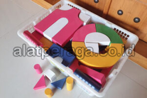 Distributor Balok PDK di Halmahera Timur