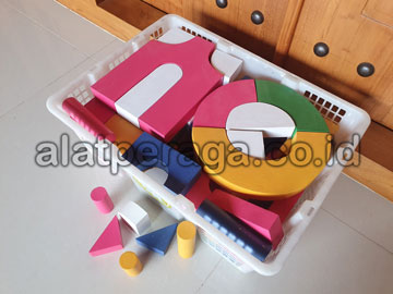 Distributor Balok PDK di Halmahera Timur