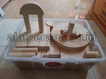 Distributor Balok PDK di Sanggau