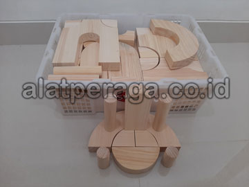 Jual Balok PDK Natural Pinus Murah di Halmahera Utara