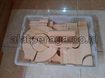 Jual Balok PDK Natural Pinus di Mamuju