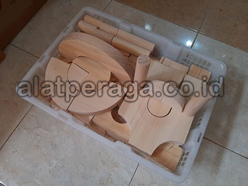 Jual Balok PDK Natural Pinus di Muna