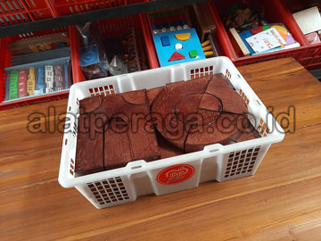 Jual Murah Balok PDK Plitur Pinus di Maros