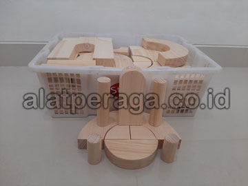 Produsen Balok PDK Natural Pinus di Kepulauan Sula