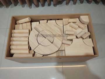 Produsen Balok PDK Ntural Pinus di Kuantan Singingi