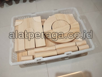 Produsen Balok PDK Natural Pinus di Pematangsiantar