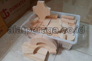 Produsen Balok PDK PAUD dan TK di Supiori