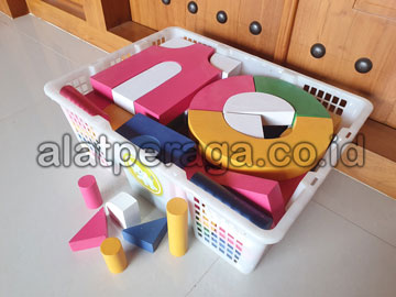 Produsen Balok PDK PAUD dan TK di Yalimo