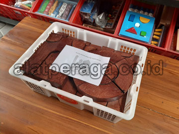 Produsen Balok PDK Plitur Pinus di Banggai