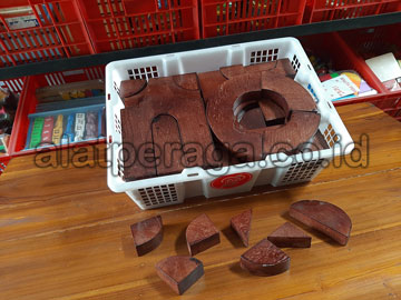 Produsen Balok PDK Plitur Pinus di Lahat