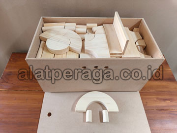 Toko Balok PDK Natural Pinus di Bima