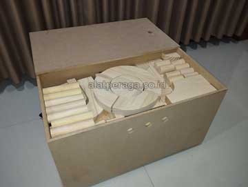 Toko Balok PDK Natural Pinus di Kayong Utara