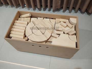 Toko Balok PDK Natural Pinus di Maluku Tenggara