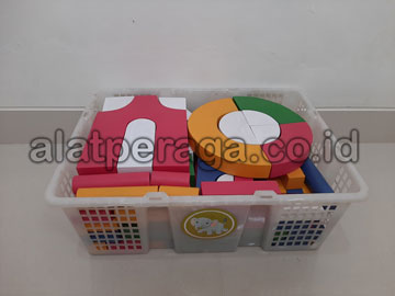 Toko Balok PDK Warna di Kota Medan