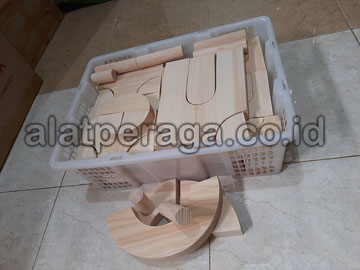 Toko Balok PDK di Kepulauan Mentawai