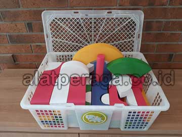 Toko Balok PDK di Kutai Barat