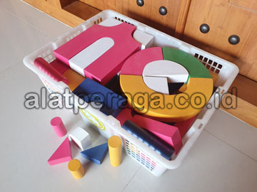 Toko Balok PDK di Lombok Timur