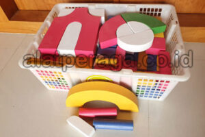 Toko Balok PDK di Luwu Utara