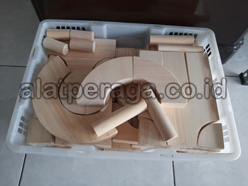 Toko Balok PDK di Morowali Utara