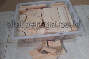 Toko Balok PDK untuk Anak Usia Dini di Bone