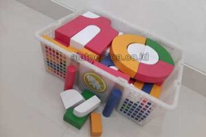 Toko Balok PDK untuk Anak Usia Dini di Mamasa