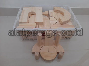 Toko Balok PDK untuk Anak Usia Dini di Manokwari