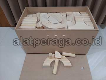 Toko Balok PDK untuk Anak Usia Dini di Melawi