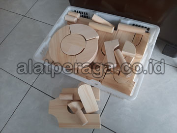 Toko Balok PDK untuk Anak Usia Dini di Sarmi