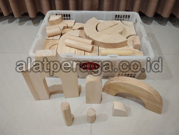 Toko Balok PDK untuk Anak Usia Dini di Tambrauw