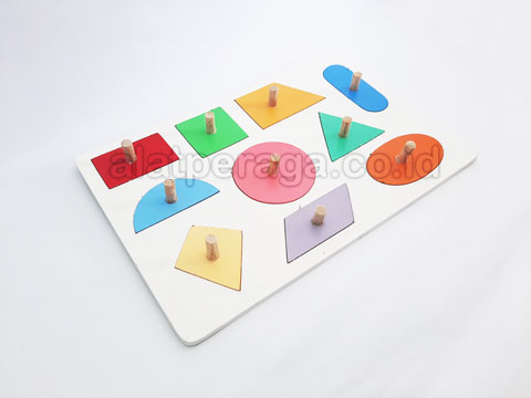 Mainan Anak PAUD TK Puzzle Geometri